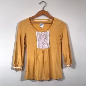 🔴SALE! C.Keer Anthro 3/4 Sleeve Lace Bib Detail